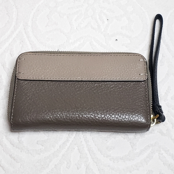 Marc by Marc Jacobs Wristlet - Picture 4 of 4